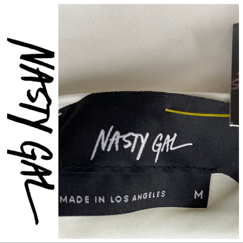 💕SALE💕 Nasty Gal White Zippered Cutout Top - Picture 3 of 6